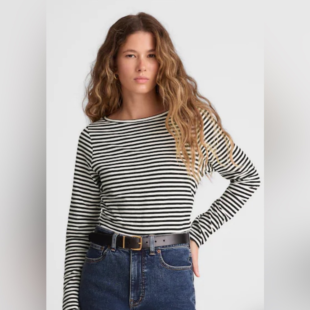 Madewell Ruched Crewneck Long-Sleeve
Tee in Soft Slub Black and White Striped M